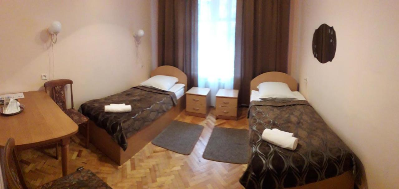 Kolos Hotel Obolon Киев Екстериор снимка