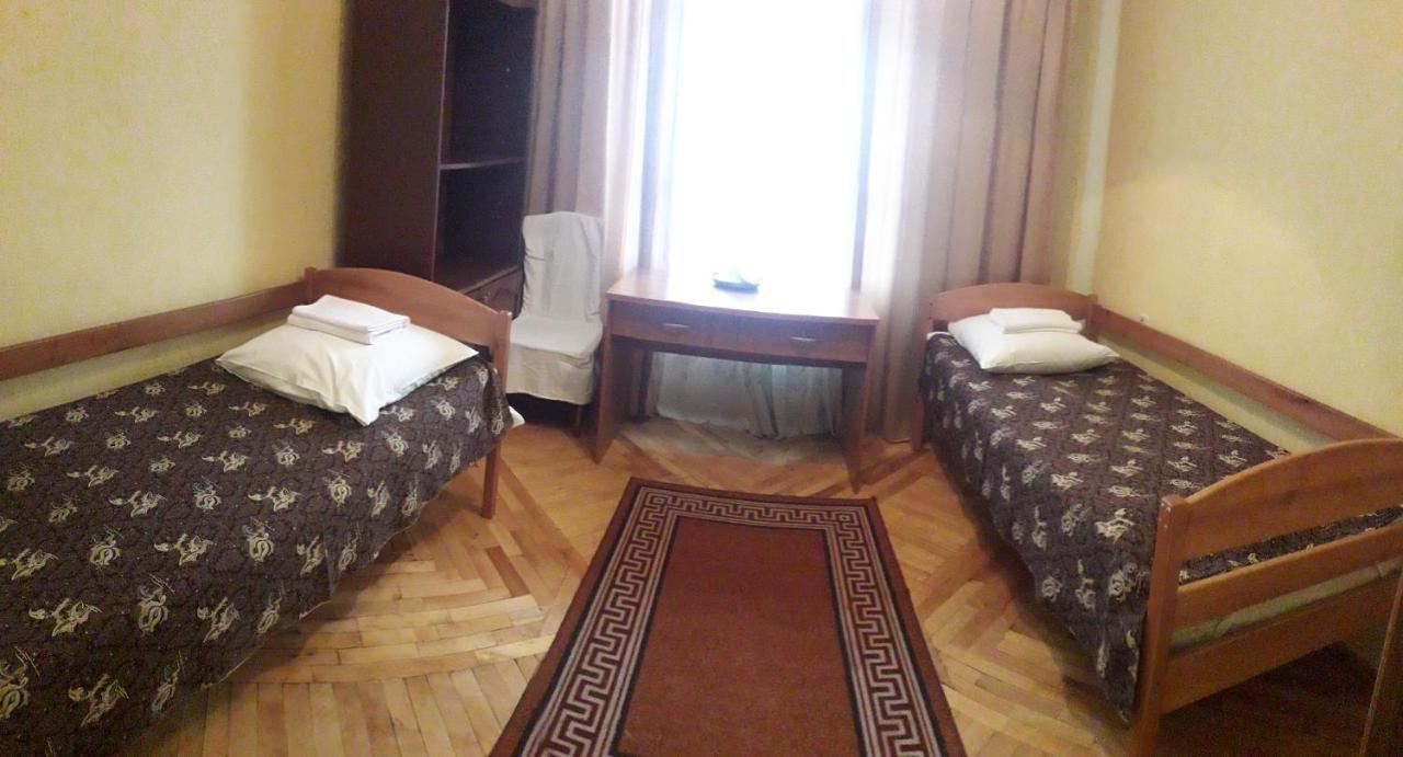 Kolos Hotel Obolon Киев Екстериор снимка