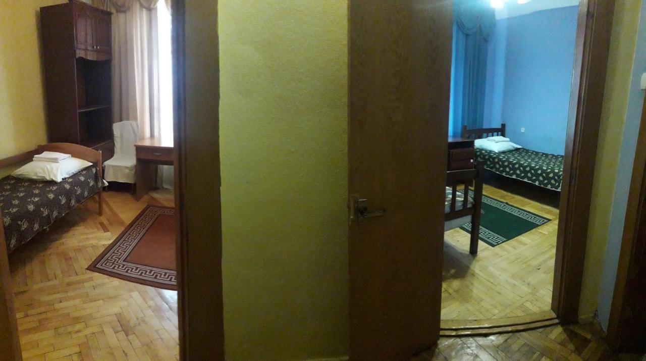 Kolos Hotel Obolon Киев Екстериор снимка